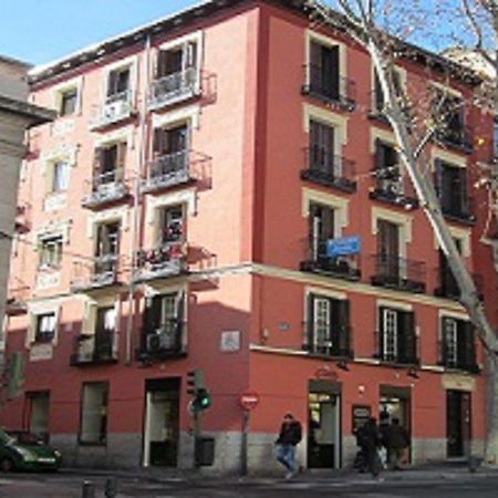 Pension Mollo Madrid Exterior photo